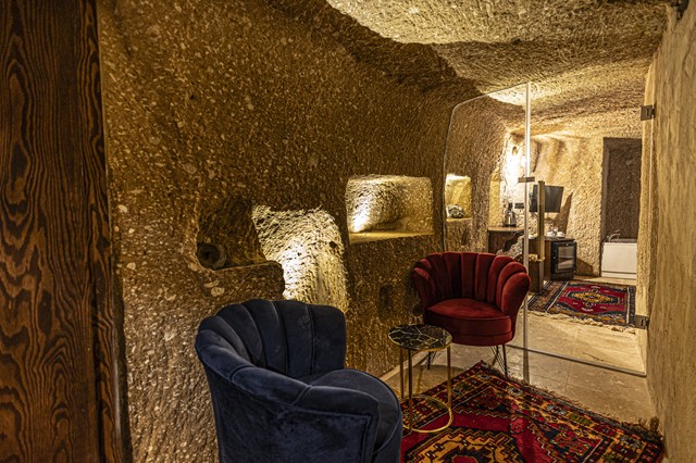 Lagerta Twin Cave Room